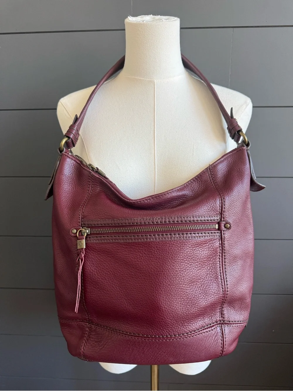 The Sak Sequoia Burgundy Wine Pebbled Leather Hobo Bag Boho Trending Fall Color